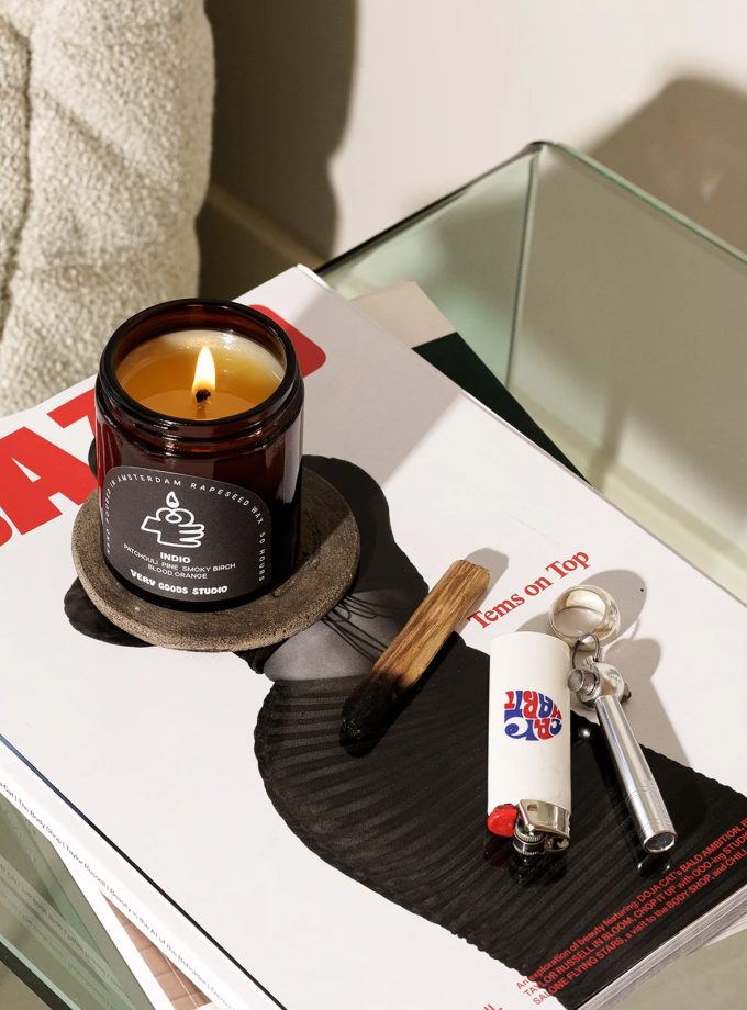 very-goods-studio-indio-kaars-candle-2