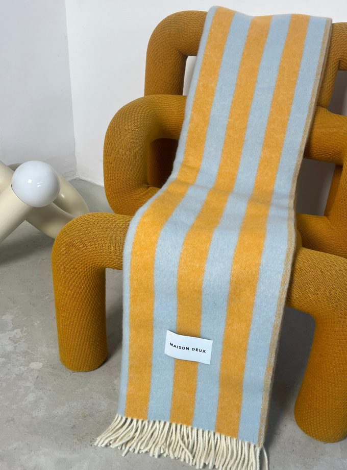 maison-deux-wollen-deken-candy-wrap-blue-honey