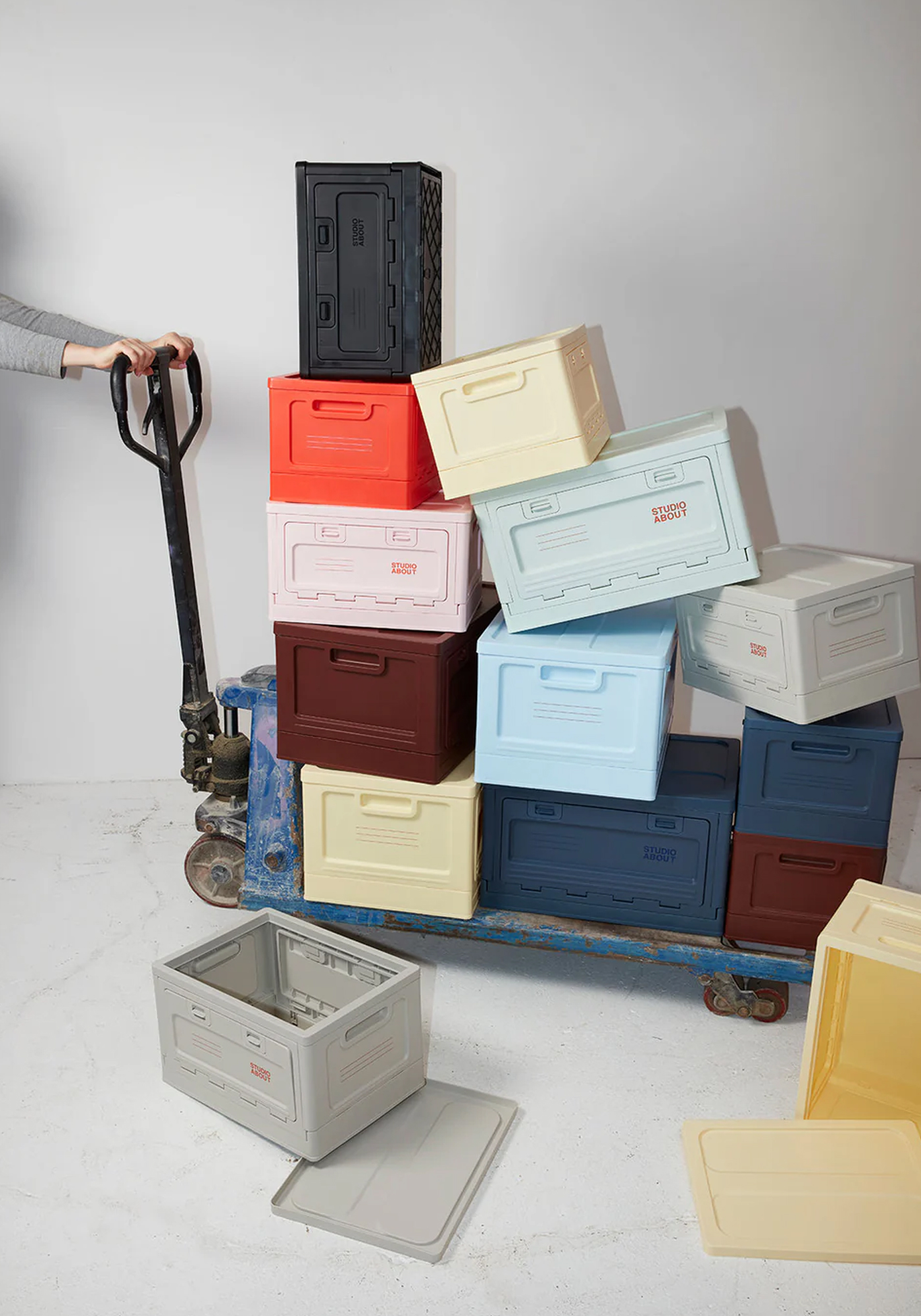 studio about box opberger