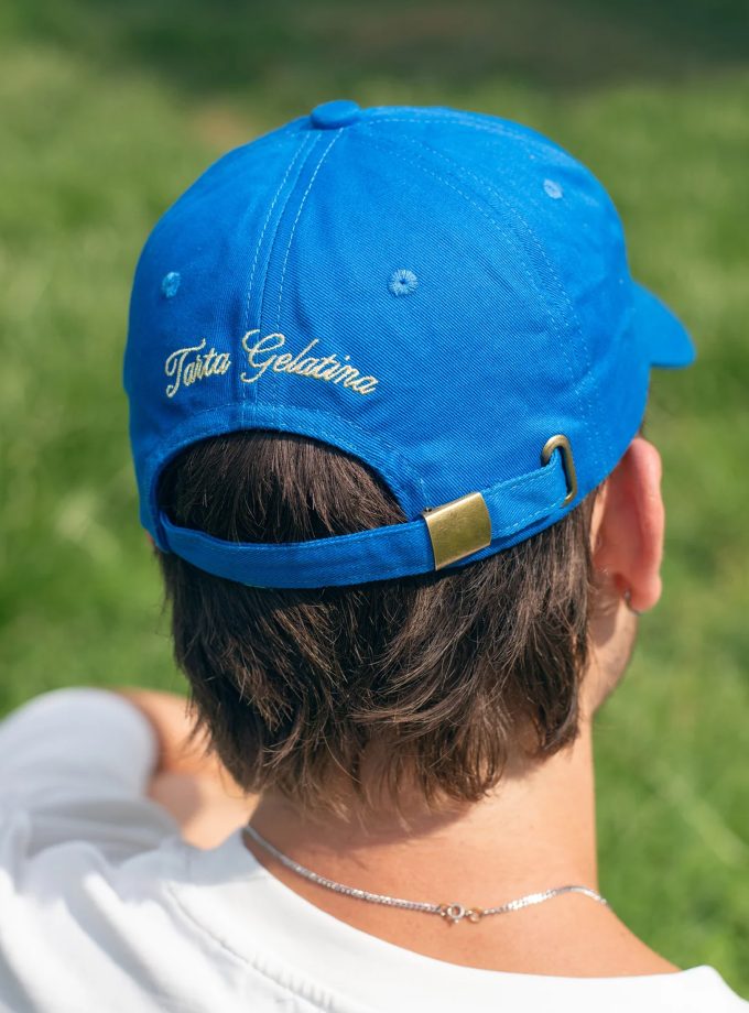 Silly-Flower-Cap-Butter-Blue-TARTA-GELATINA-pet