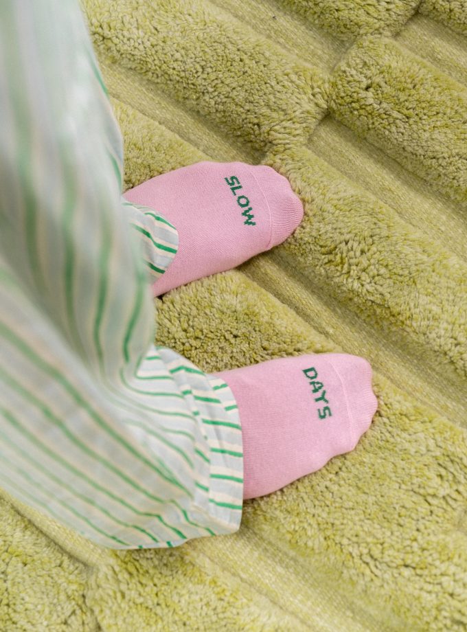Slow-Days-Pink-Flower-Socks-sokken-TARTA-GELATINA